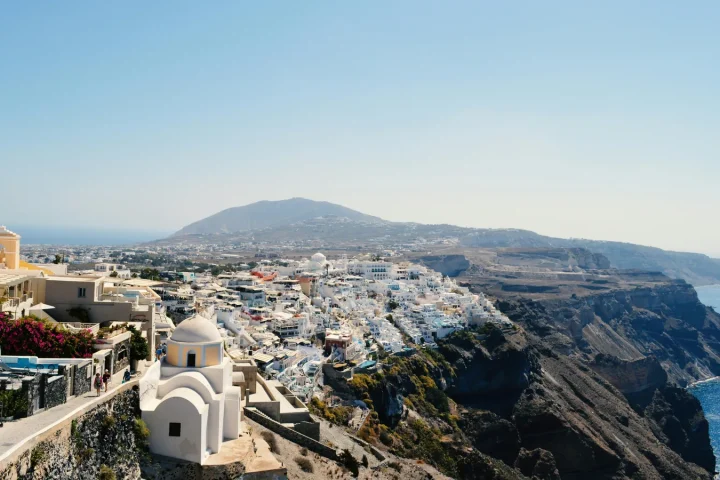 Réussir la Grèce en famille commence par la bonne île et la bonne saison