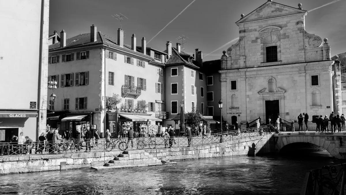 visuel secondaire sur Que faire à Annecy quand il pleut avec des enfants