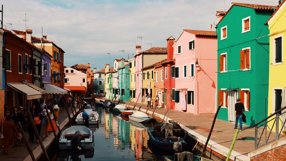 visuel secondaire sur Visiter Burano en famille