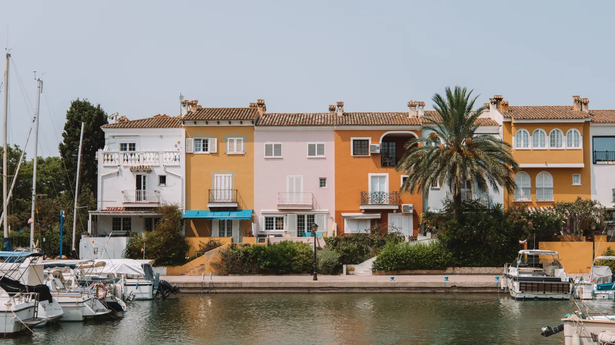 visuel secondaire sur Que faire à Empuriabrava en famille