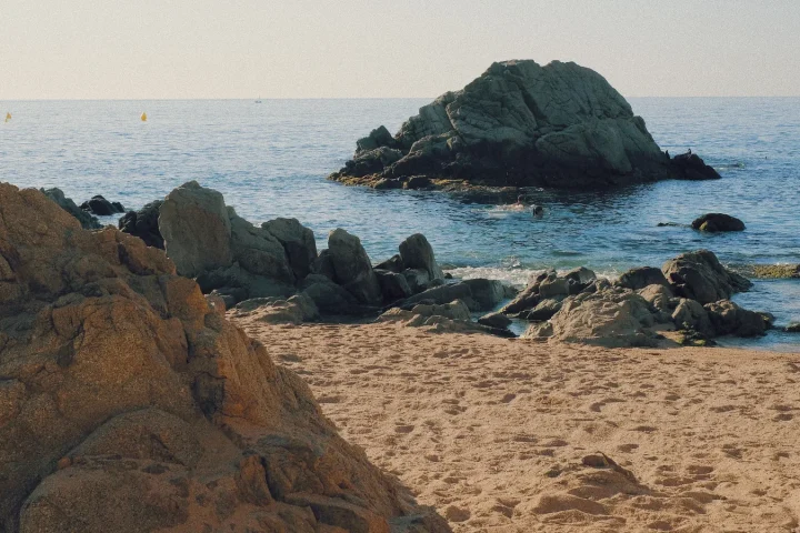 Lloret de Mar en famille : plages et activités loin des clichés